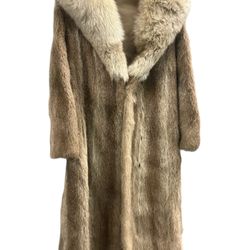 Women's Vintage Natural Nutria Fur Coat with Fox Collar Sunday Size M
