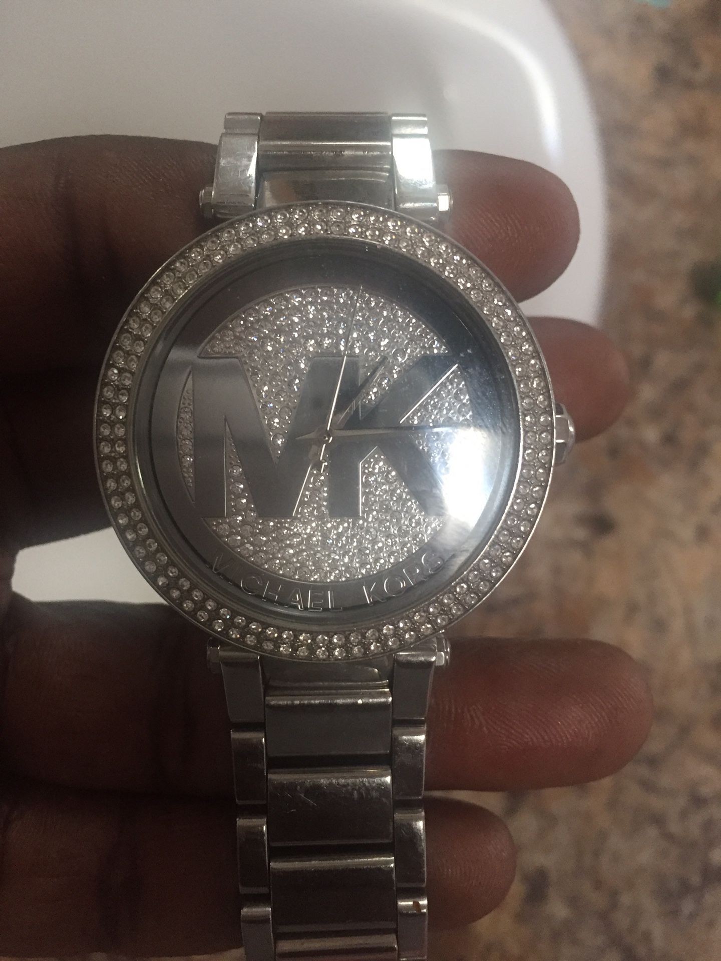 Mk watch