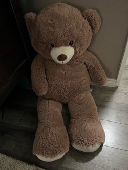 Large teddy bear