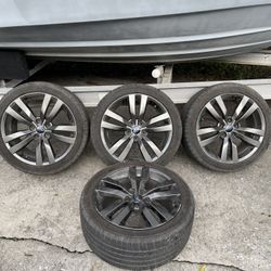 Se Vende Llanta Con Goma Original De 245/40/R18 Subaru wrx  En 650.00 
