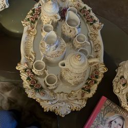 Tea set  Capodimonte