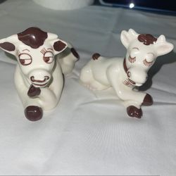 Vintage Rio Hondo Posing Cow Figurines 