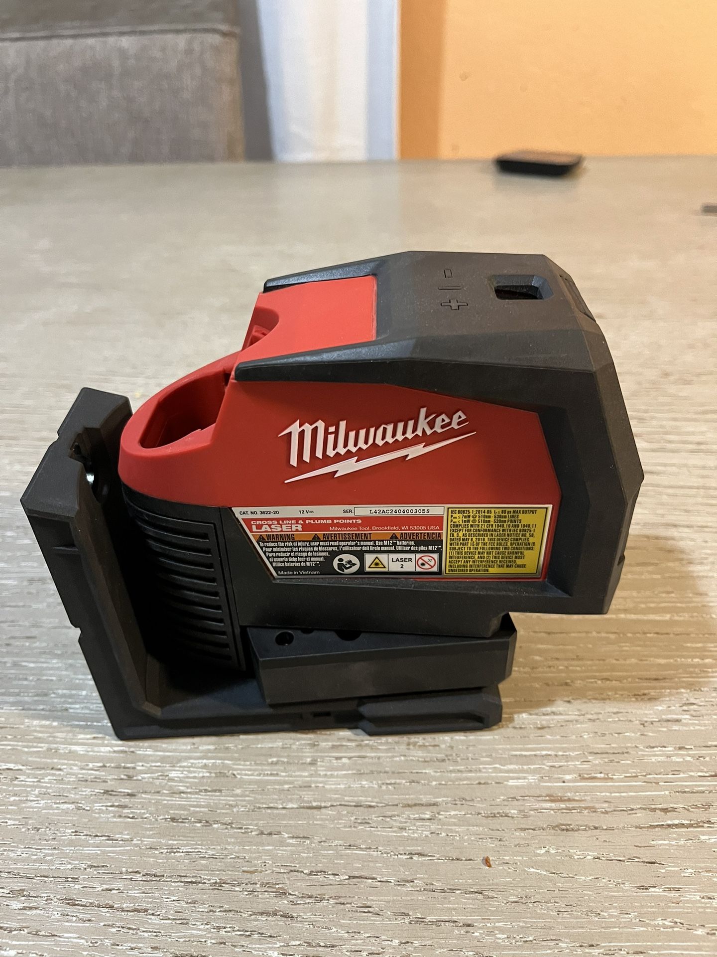 M12 12-Volt Lithium-lon Cordless Green 125 ft. Cross Line and Plumb Points Laser Level (Tool-Only)