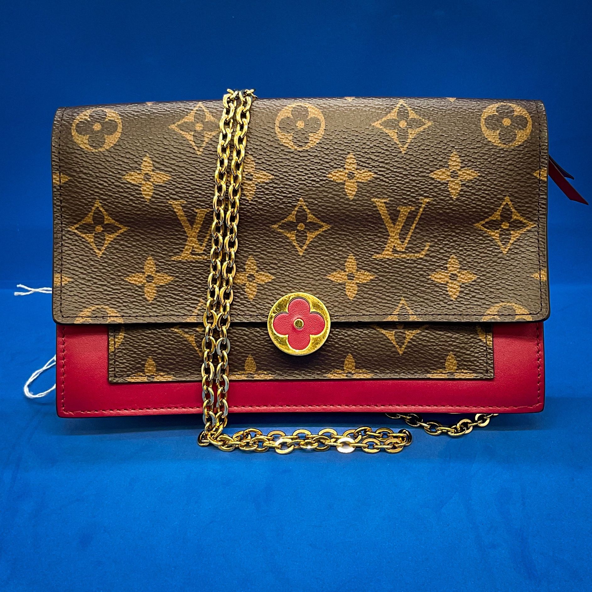 Louis Vuitton Flore Chain wallet purse for Sale in Fair Oaks Ranch, TX -  OfferUp