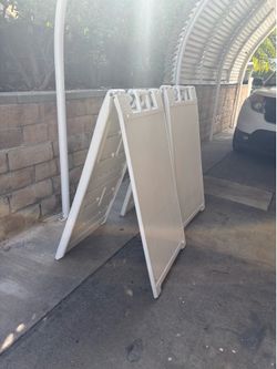 Sign stand