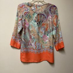 Women’s SAINT TROPEZ WEST 100% polyester 3/4 sleeve keyhole print top… Size small