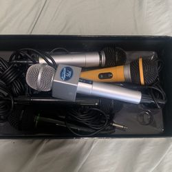 5 Karaoke Mics 
