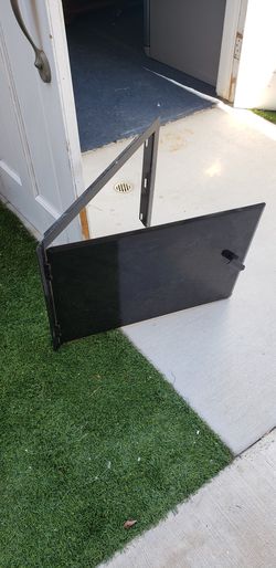 Metal door