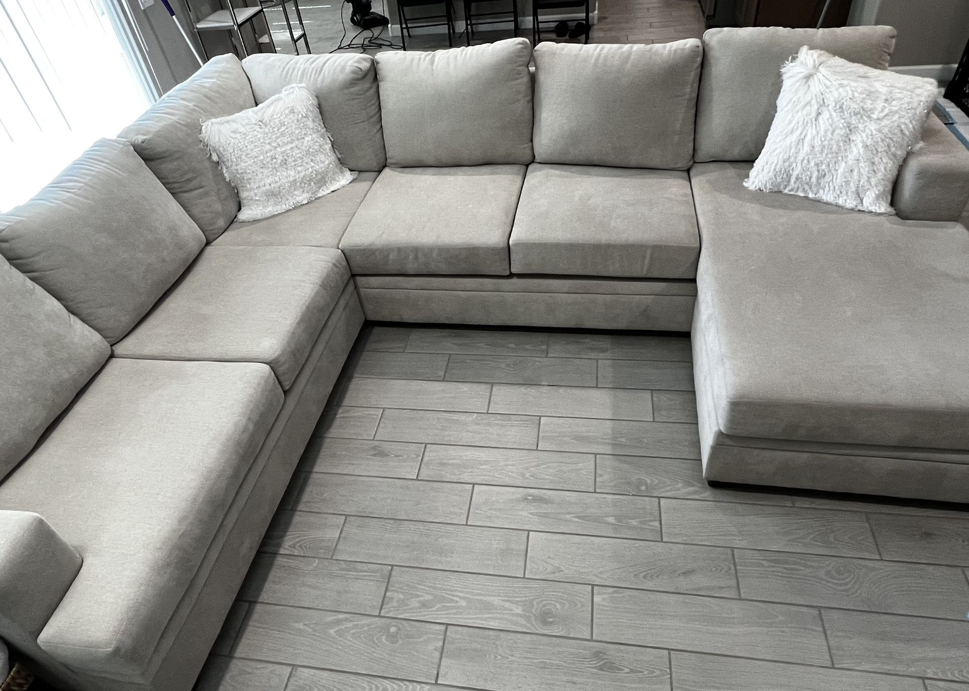 Palempor sectional deals