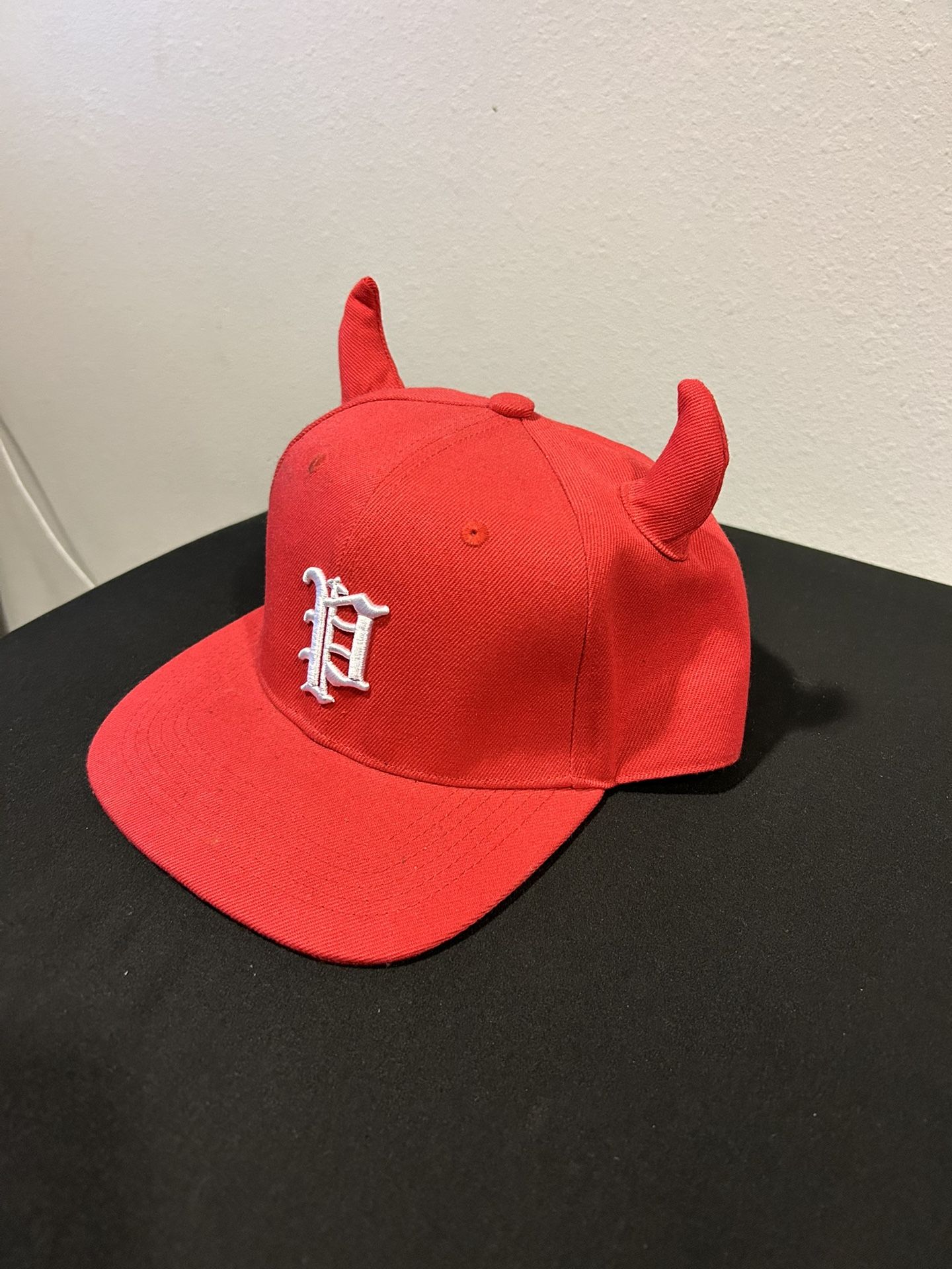 Horned Snapback