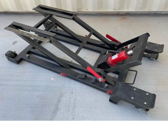 Motorcycle ATV Lift - heavy duty - rolls easily