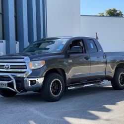 2016 TOYOTA TUNDRA SR5 