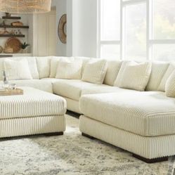 Lindyn Ivory 6-Piece RAF Chaise Sectional, Seccional, Couch