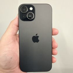 IPhone 15  256 GB,  Great Condition.  Unlocked Use  any carrier.  Hablo Espanol.    
