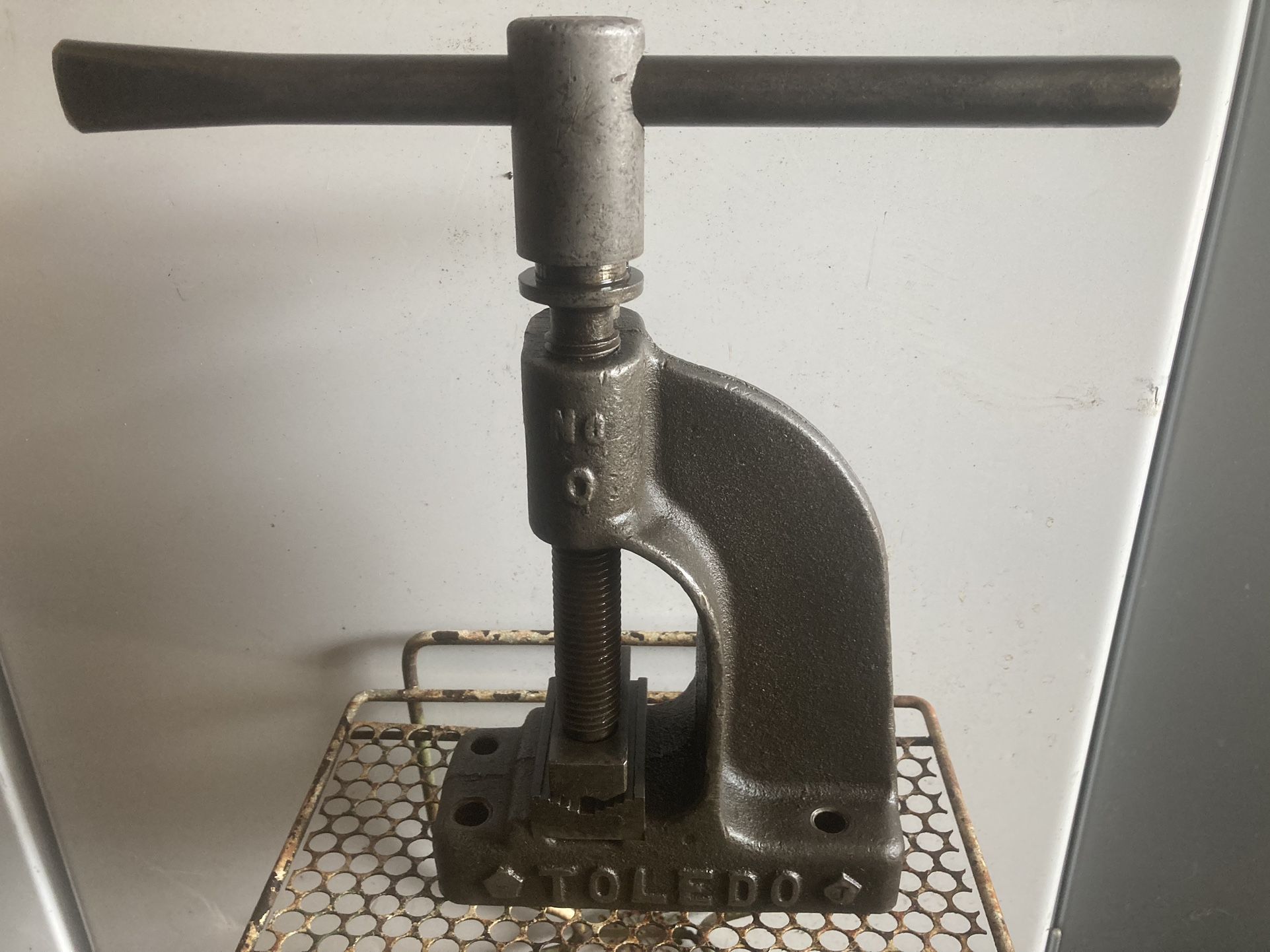 Antique Toledo Pipe Vise