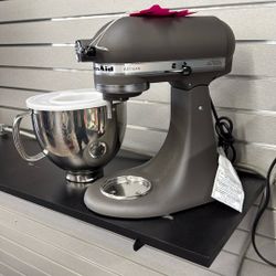 Kitchen Aid Mixer 