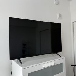 43’ Vizio Smart TV 