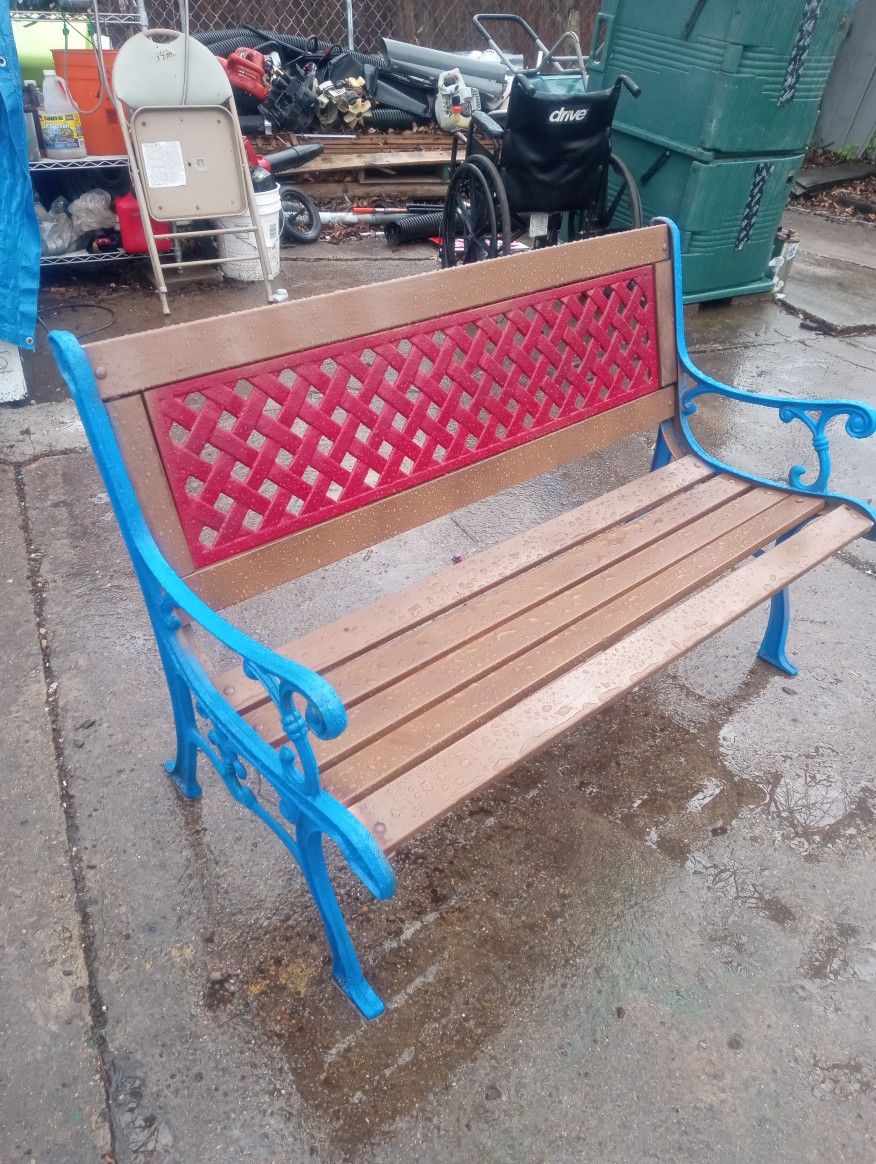 Yard metal &Wood Patio Bench 