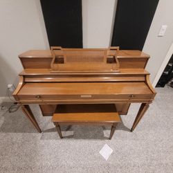 Baldwin Piano
