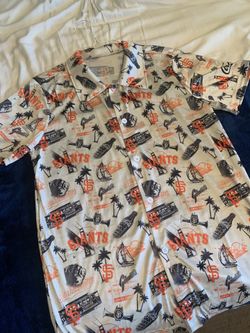 SF Giants Hawaiian Shirt for Men - Arena Giveaway Item - Baseball Fan Gear ⚾️