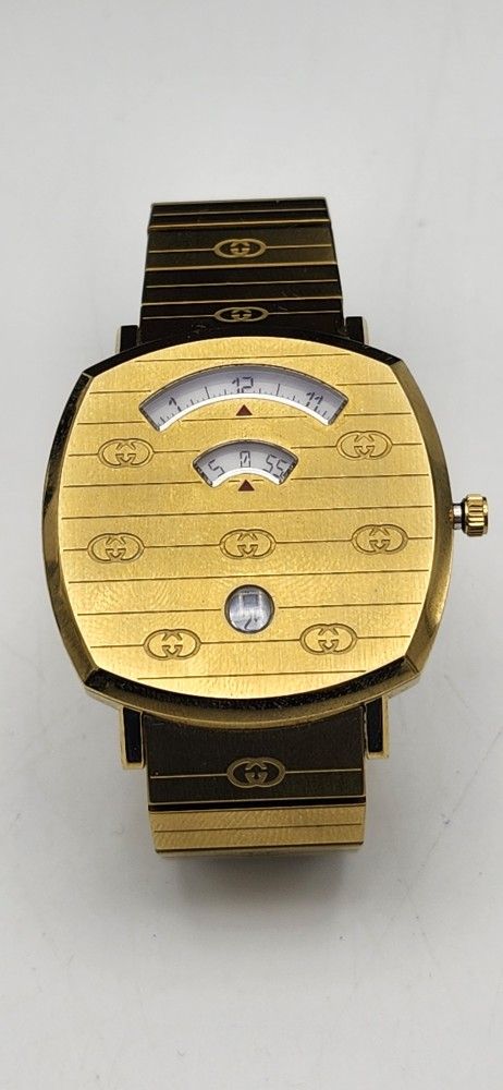 Gucci Grip Watch 157.3 With Box And Extra Links