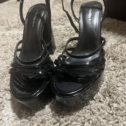 Strap up heeled sandals