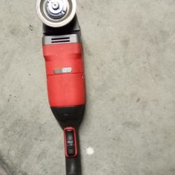 Milwaukee 27285-20 7 In./9 In. Large Angle Grinder