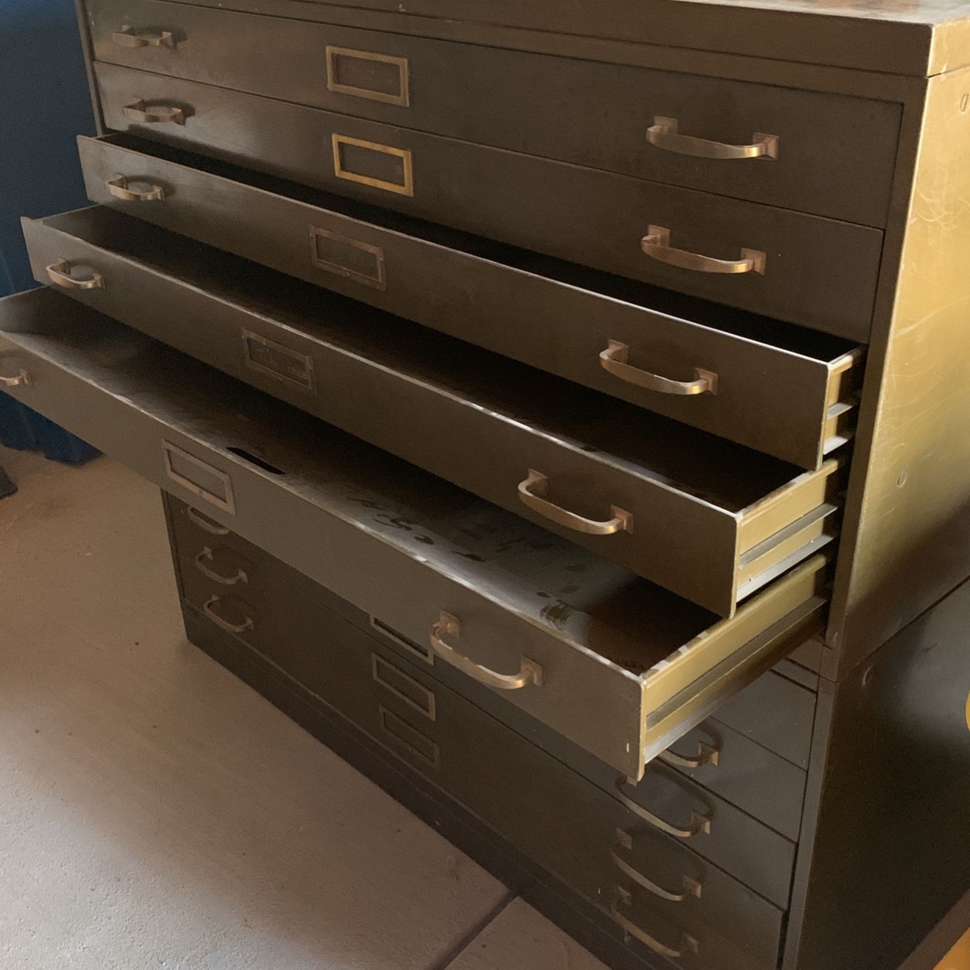 Under Cabinet Knife Storage for Sale in Henderson, NV - OfferUp