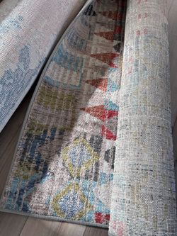 5x7 Geometric Area Rug