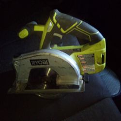 RYOBI CUTTING SAW