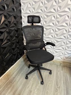 Ergonomic Office Chair with Adjustable Armrest