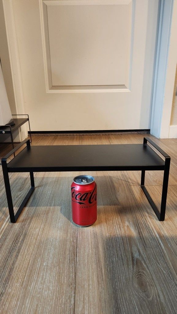 Small Shelf/stands