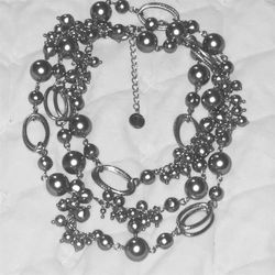 Talbots Faux-Pearls Necklace 