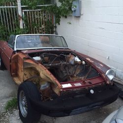 1976 MGB Part Car