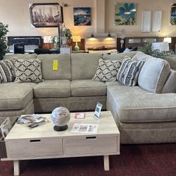 Ashley’s Sectional