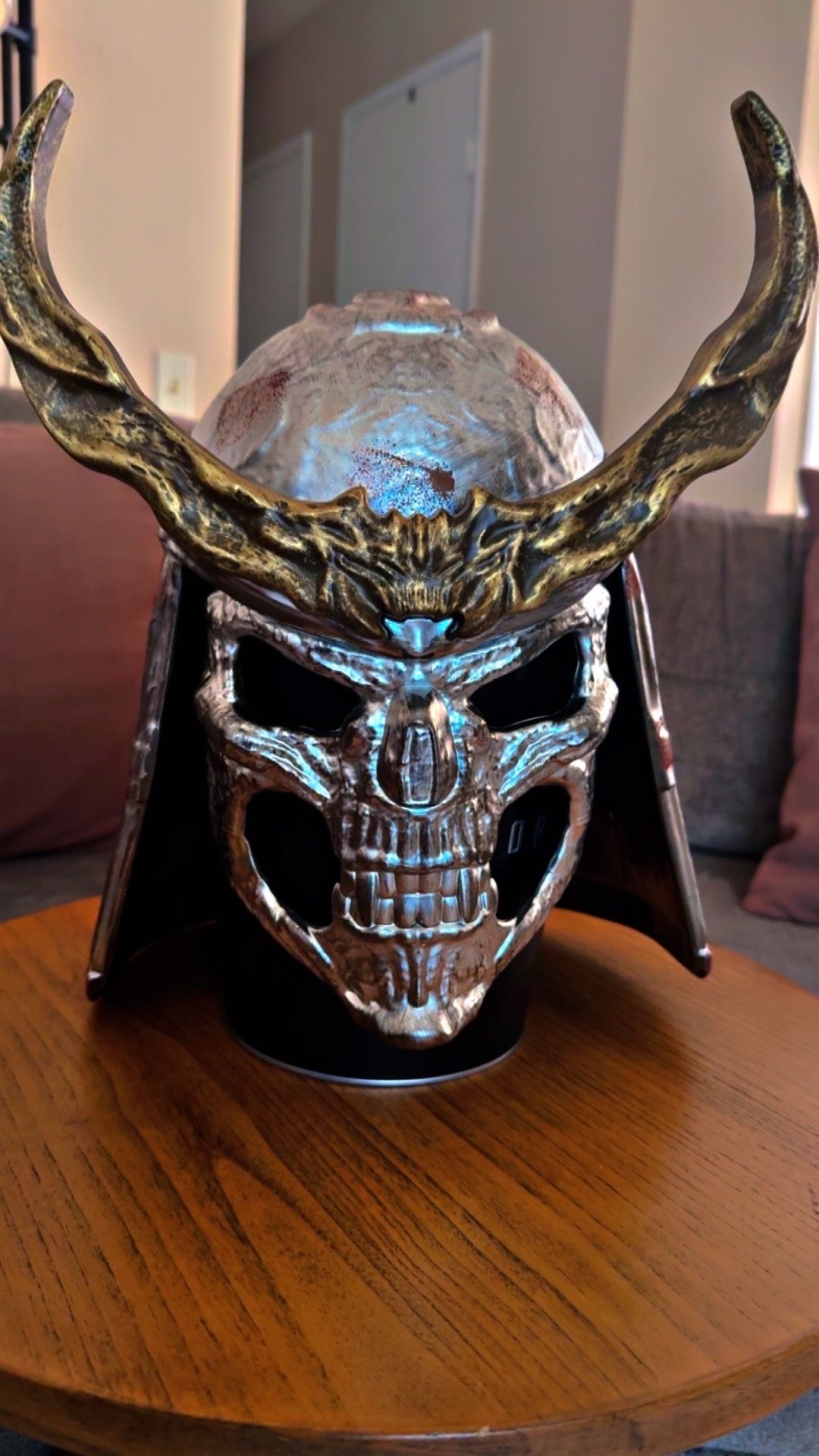 Mortal Kombat shao Kahn popcorn bucket