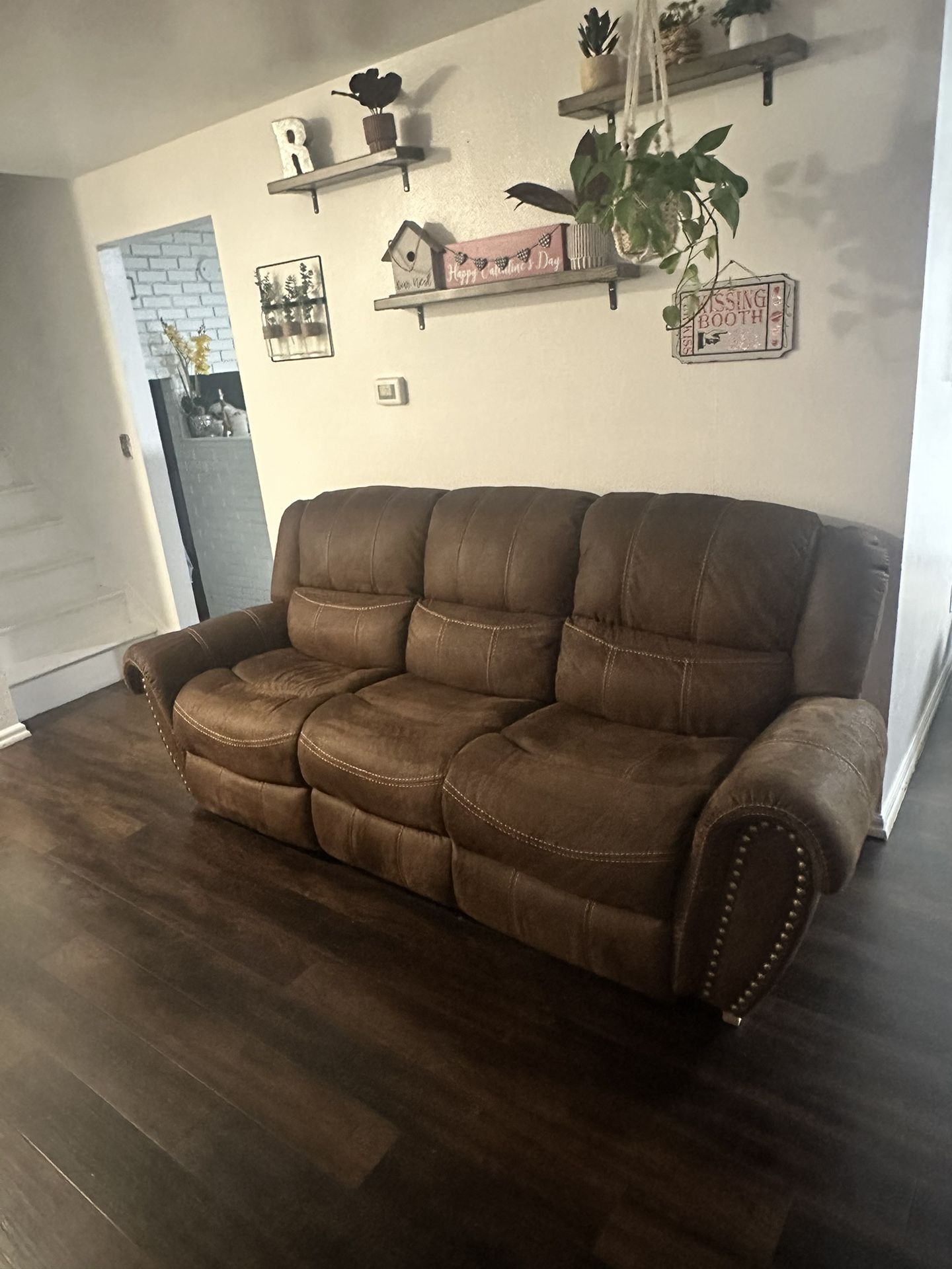 Brown Living Room Set Recliners 