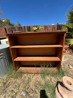 bookshelf