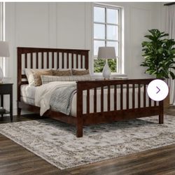 Queen Size Brooklyn Foundation Red Barrel Sleigh Bed Set