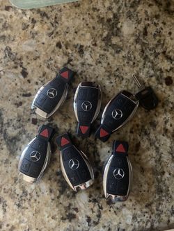 Mercedes benz key