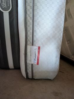 Sealy Posturepedic Peach Blossom Mattress King Size