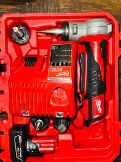Milwaukee M12 ProPEX Expansion Tool Kit (Model 2432-22),