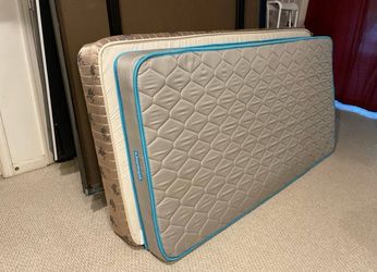 Twin bed