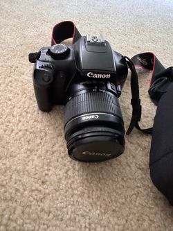 Canon EOS Rebel T3 Camera with the case