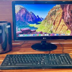  Mac Pro 3.5Ghz Intel Xeon E5 32GB RAM 256GB SSD 6GB-VRAM AMD FirePro D500 OS MONTEREY!!!