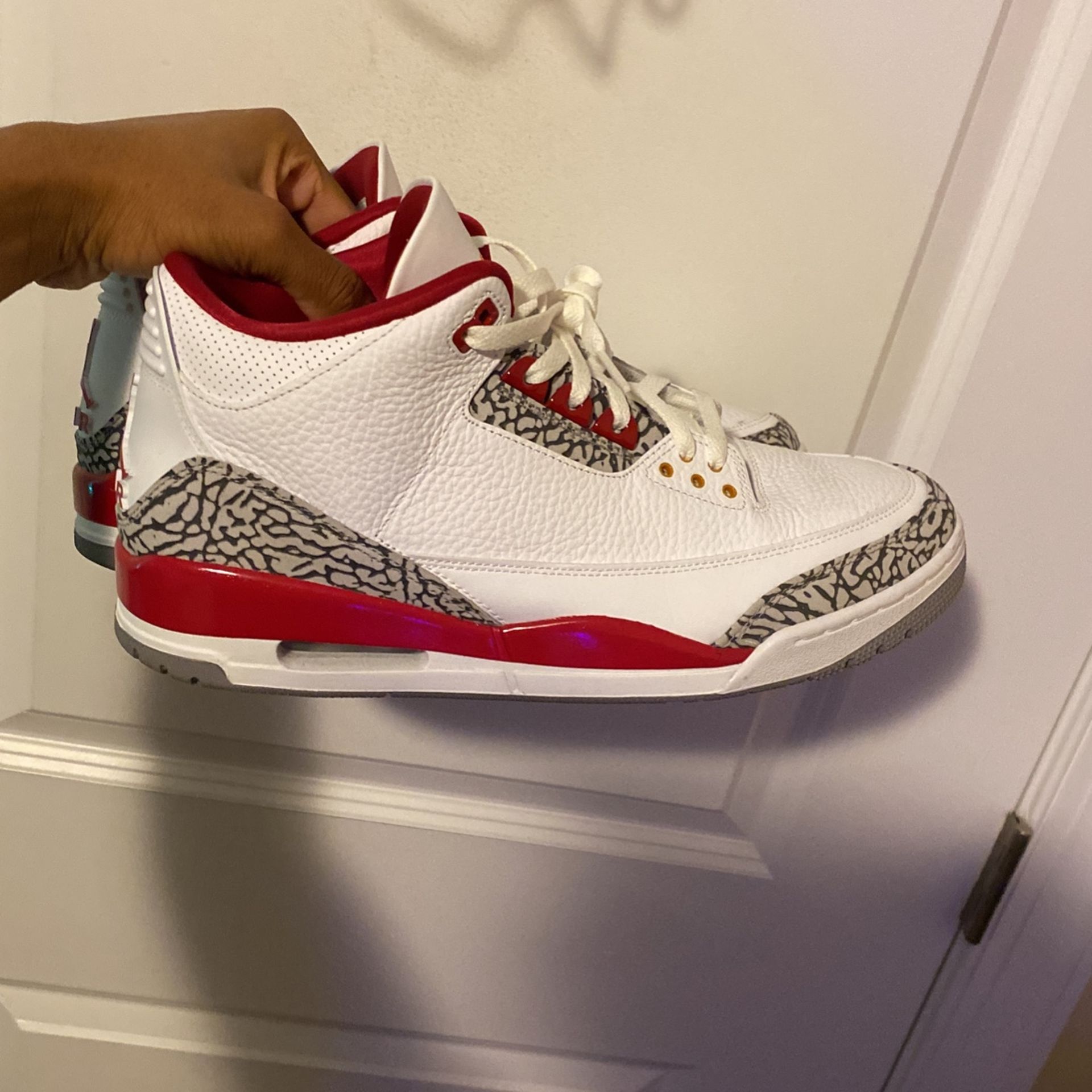 red white 3s