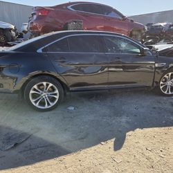 2013 FORD TAURUS 3.5...ONLY PARTS.. 8,3,2-5,4,0-1,3,3,3 EL TOPO CALL 