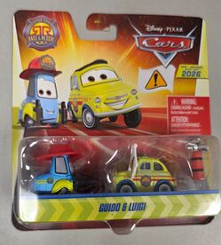 Disney Pixar Cars Guido & Luigi Die-Cast 2-Pack