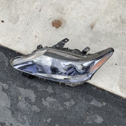 Lexus H250 Hybrid Headlight