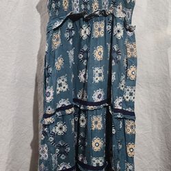 Universal Thread Women's size SMALL Green Floral Print